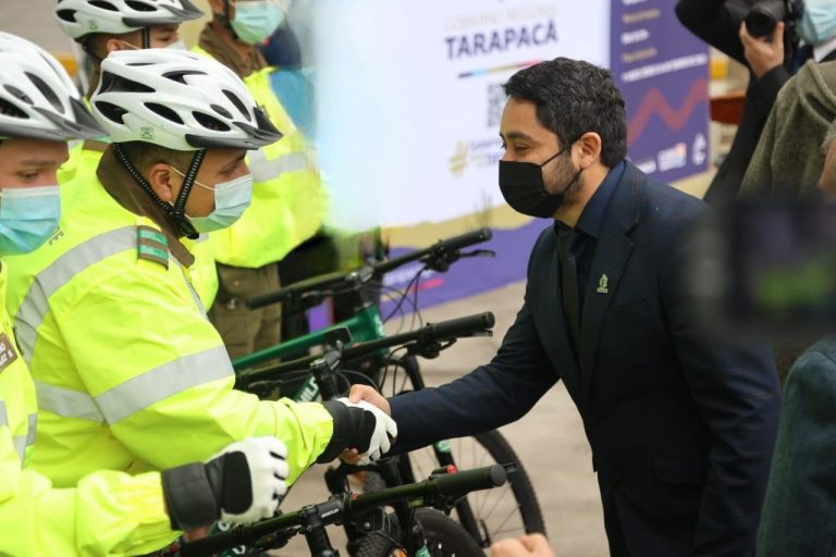 Gobierno Regional entregó 48 bicicletas a Carabineros para apoyar labores preventivas en Tarapacá