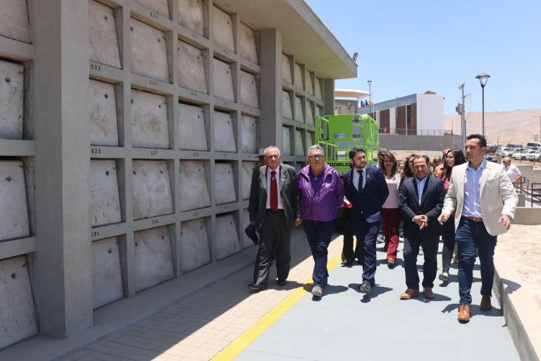 Con recursos del Gobierno Regional inauguran el primer cementerio de la comuna de Alto Hospicio