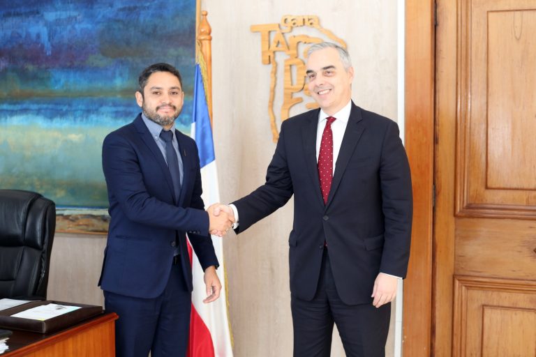 Embajador de Brasil en Chile conoció el sistema logístico de Tarapacá