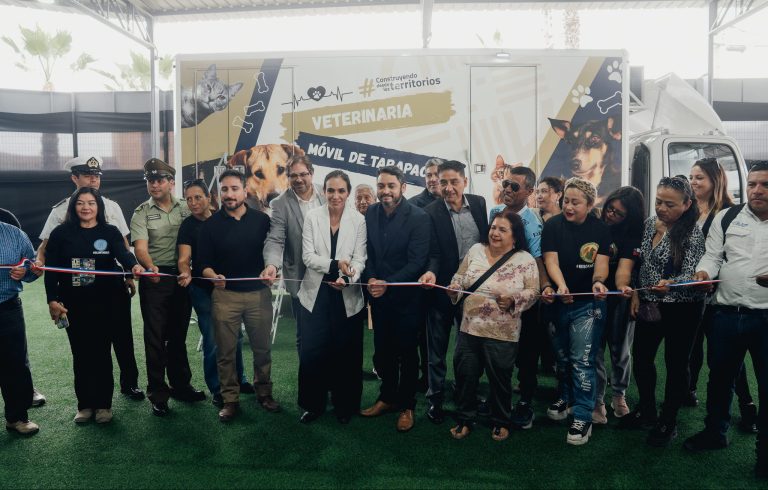 Clínica veterinaria móvil recorrerá el borde costero de Iquique