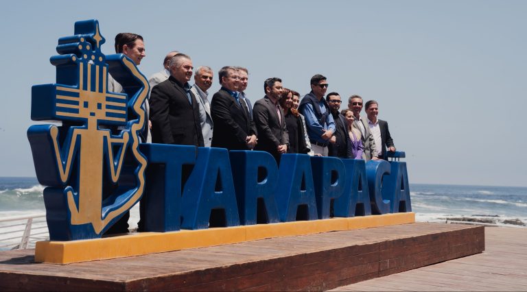 Delegación de 12 municipios brasileños llega a Iquique para estrechar lazos económicos