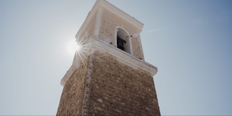 Gobierno Regional impulsa acciones para resguardar el Campanario y la Iglesia de San Lorenzo de Tarapacá