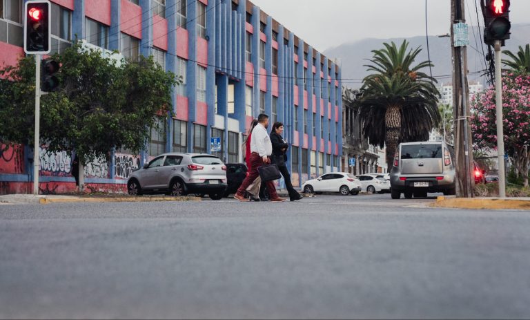 CORE Tarapacá aprueba recursos para mejorar aceras y soleras del sector Plaza Brasil en Iquique