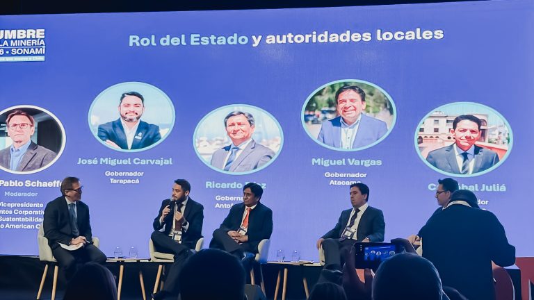 Gobernador Carvajal propone anticipar recursos del royalty para reconstruir las regiones del norte de Chile