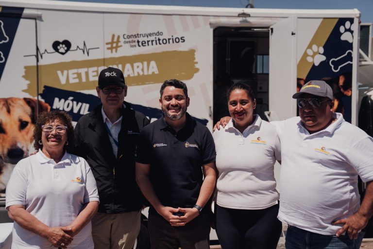 Clínica Veterinaria Móvil llevará atenciones gratuitas a comunidades costeras de Tarapacá